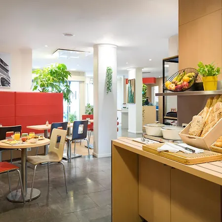 Hotel Ibis Gare De Lyon Reuilly 3*