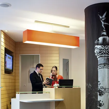 Ibis Gare De Lyon Reuilly 3*