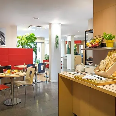 Ibis Gare De Lyon Reuilly Hotel 3*