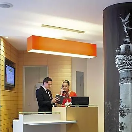 Hotel Ibis Gare De Lyon Reuilly 3*